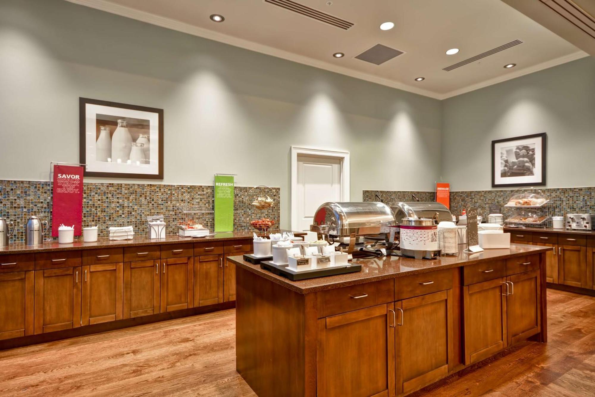 Hampton Inn & Suites Charleston Airport North Charleston Bagian luar foto